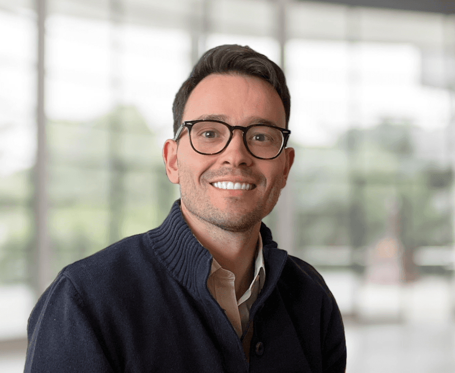 Armando Cuesta, MD headshot